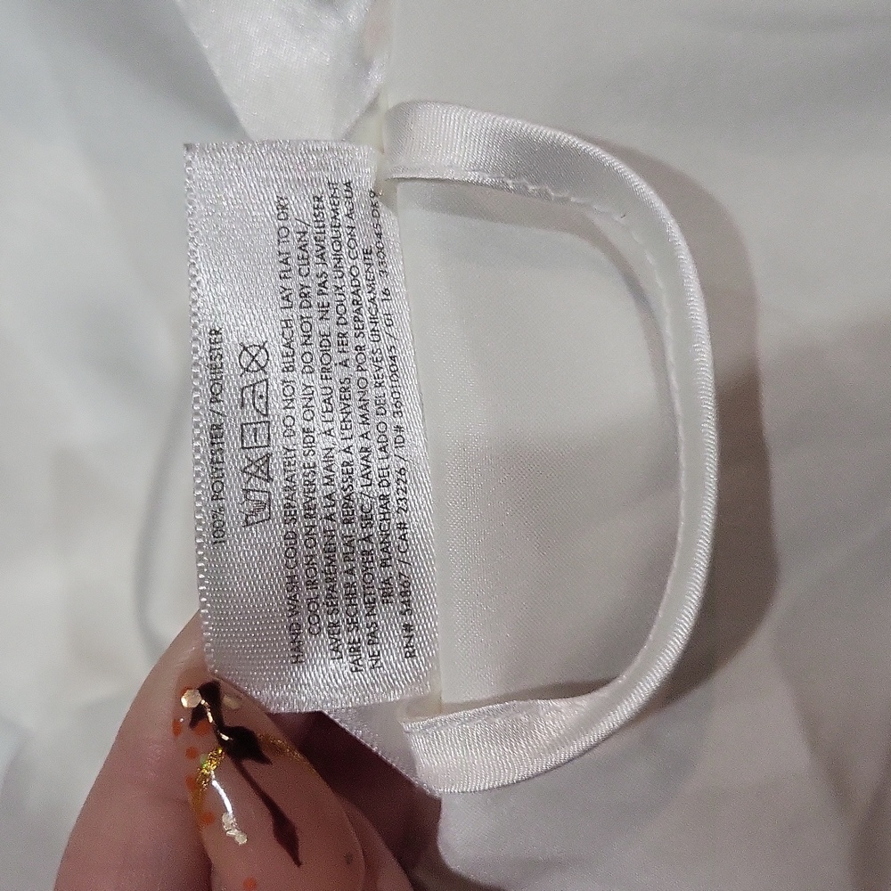 Victoria's Secret Bride Silk Robe - Picture 12 of 14